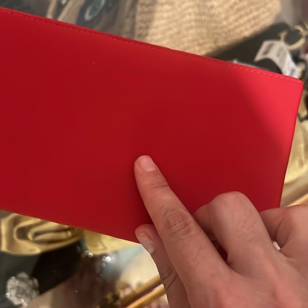 Red clutch - Picture 5 of 6